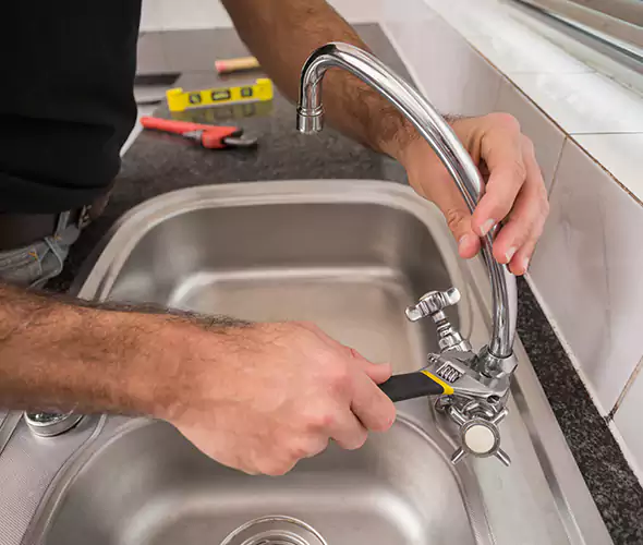 Local Experts for Faucet Repair in Renton, WA:Schedule Affordable Faucet Repair Services with Us